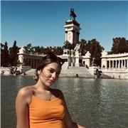 Mi nombre es Dunia y soy estudiante, tengo titulación de bachillerato de ciencias y doy clases particulares y refuerzo a alumnos de primaria y 1º y 2º de la ESO, con actividades y explicaciones variadas y adaptadas a cada persona, proporcionó clases de ma